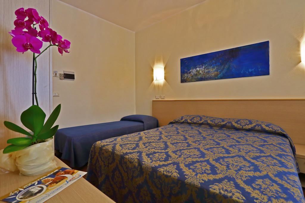 Hotel Castiglione Lignano Sabbiadoro Luaran gambar